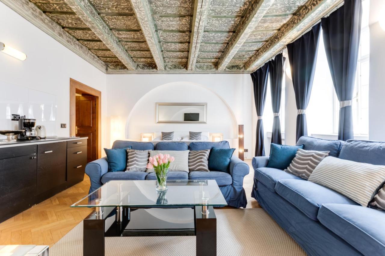 Charles Bridge Royal - Castle District Appartement Praag