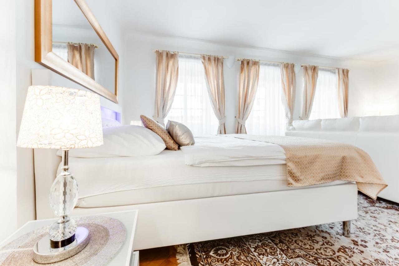 Apartamento Charles Bridge Royal - Castle District