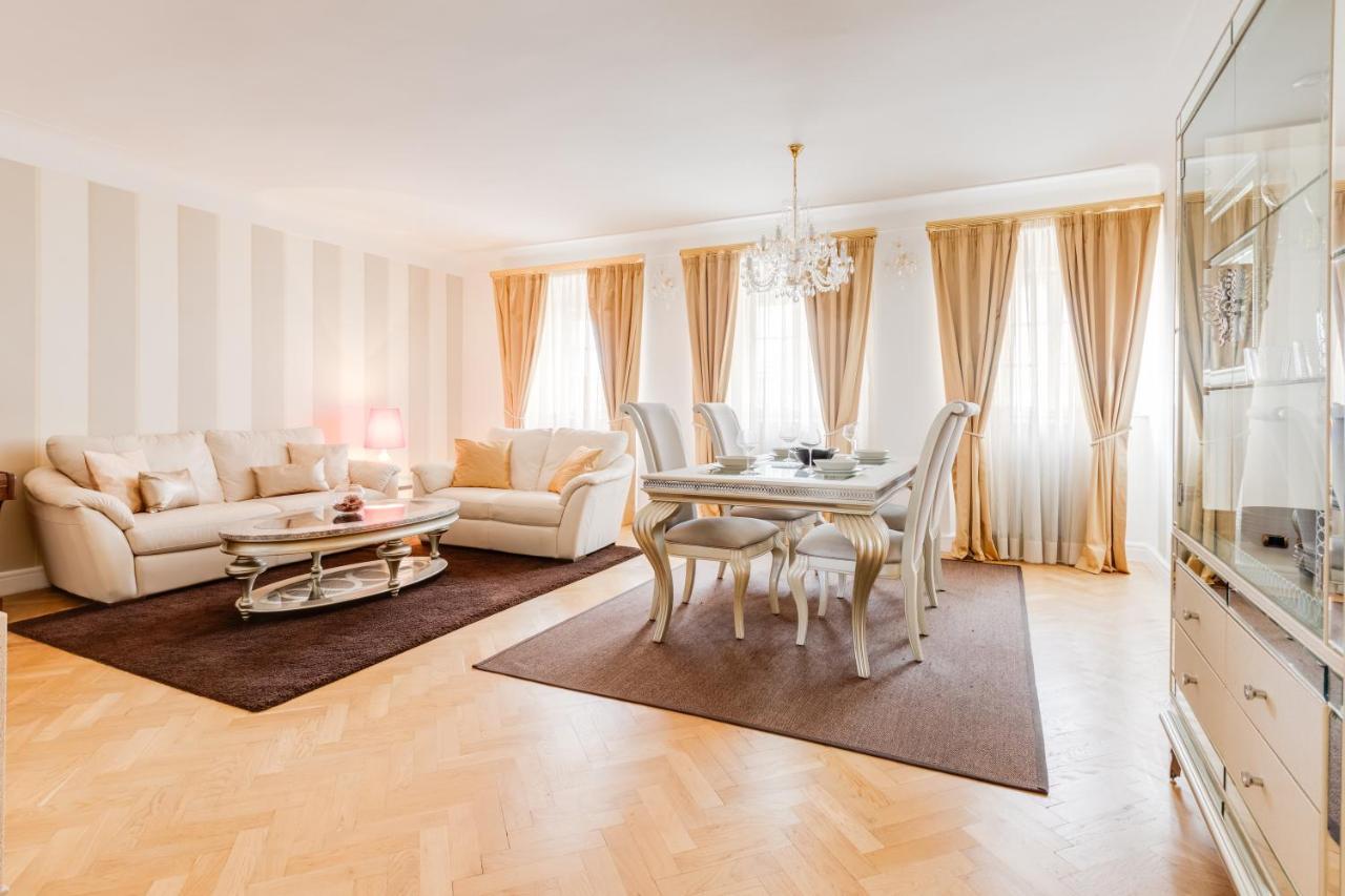 Charles Bridge Royal - Castle District Apartamento *