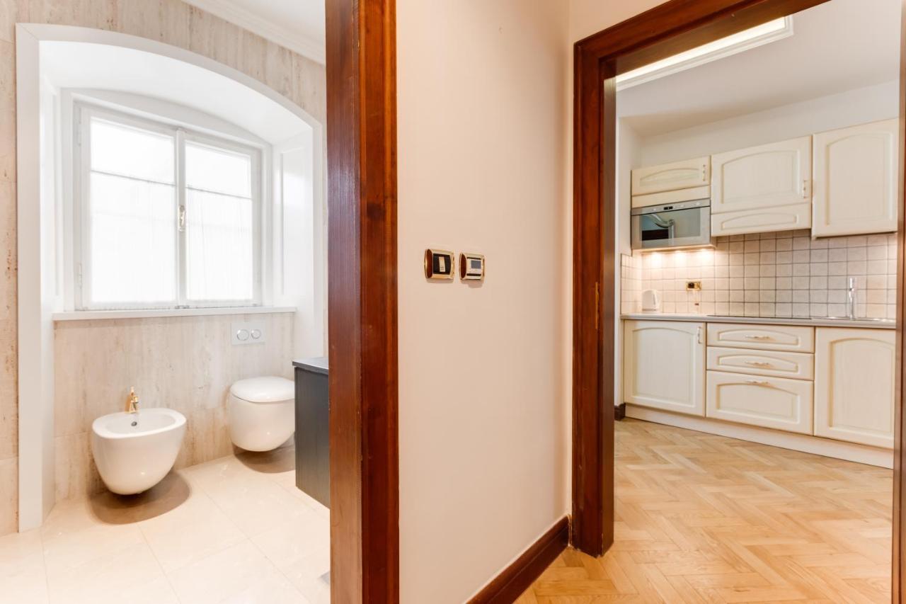 Apartamento Charles Bridge Royal - Castle District Praga